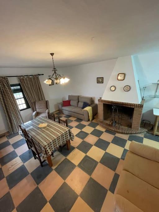 Villa Maria, Casa Rural En Cazalla De La Sierra. Екстериор снимка